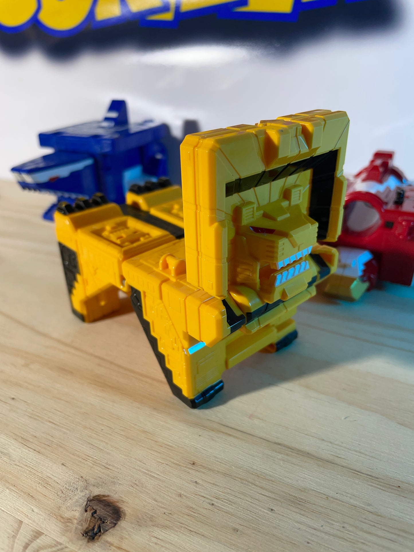 DX ZYUOH KING Douboutsou Sentai Zyuohger - Cube Animal Mecha - Power Rangers