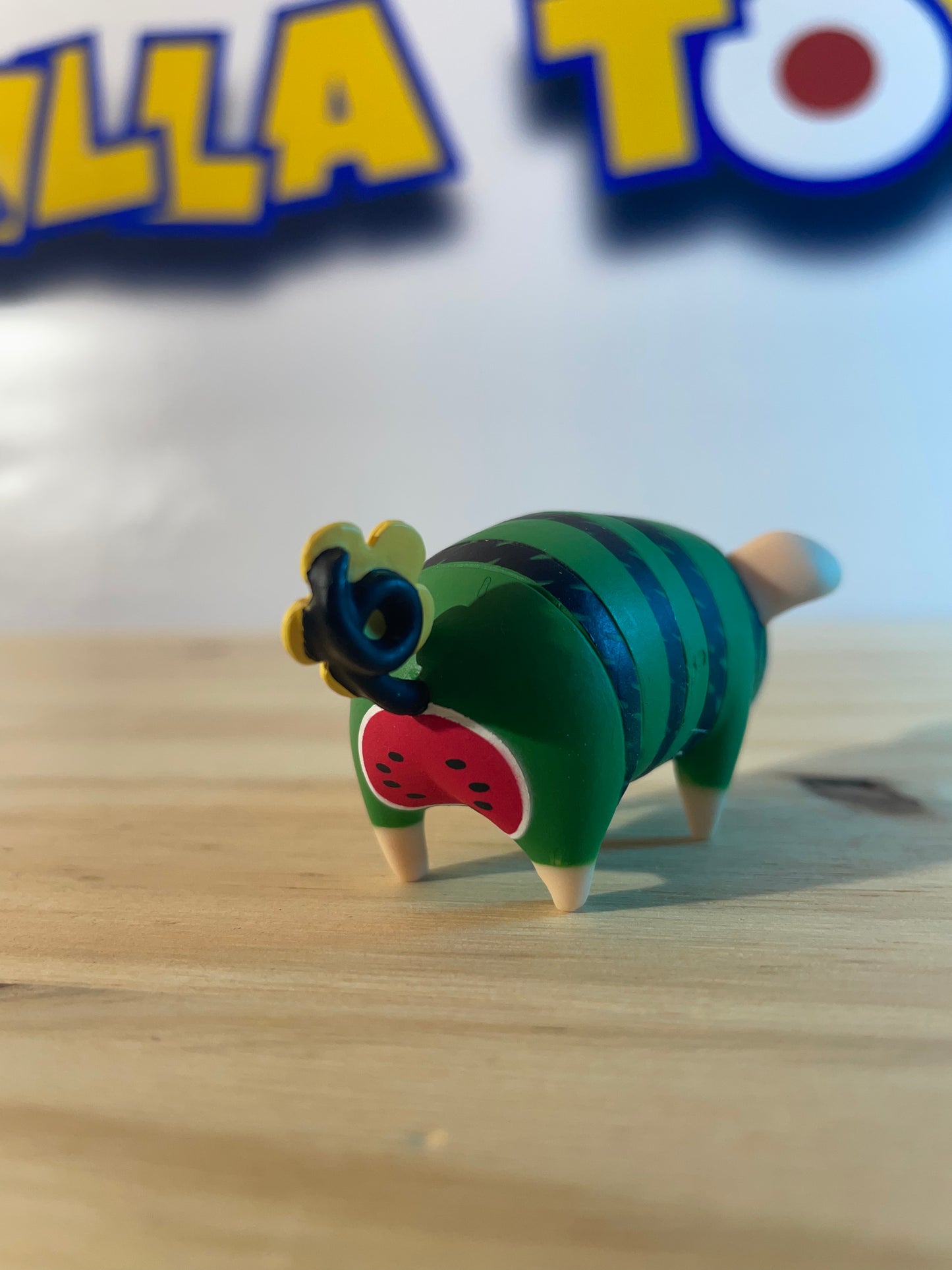 LOT 5 POOGIE PIG FIGURES - Monster Hunter