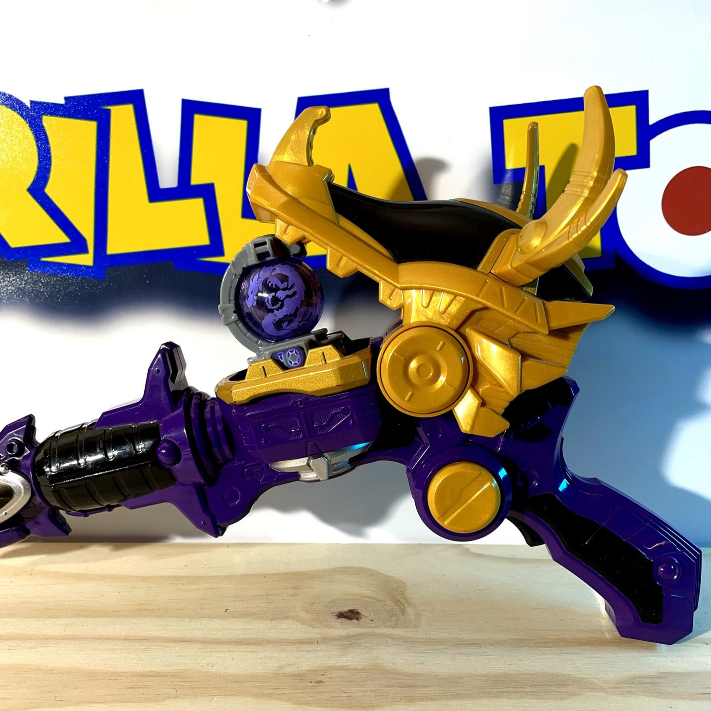UCHU SENTAI KYURANGER DX BITING MORPHER GUN RYUTSUEIDER & RYU KYUTAMA - Power Rangers