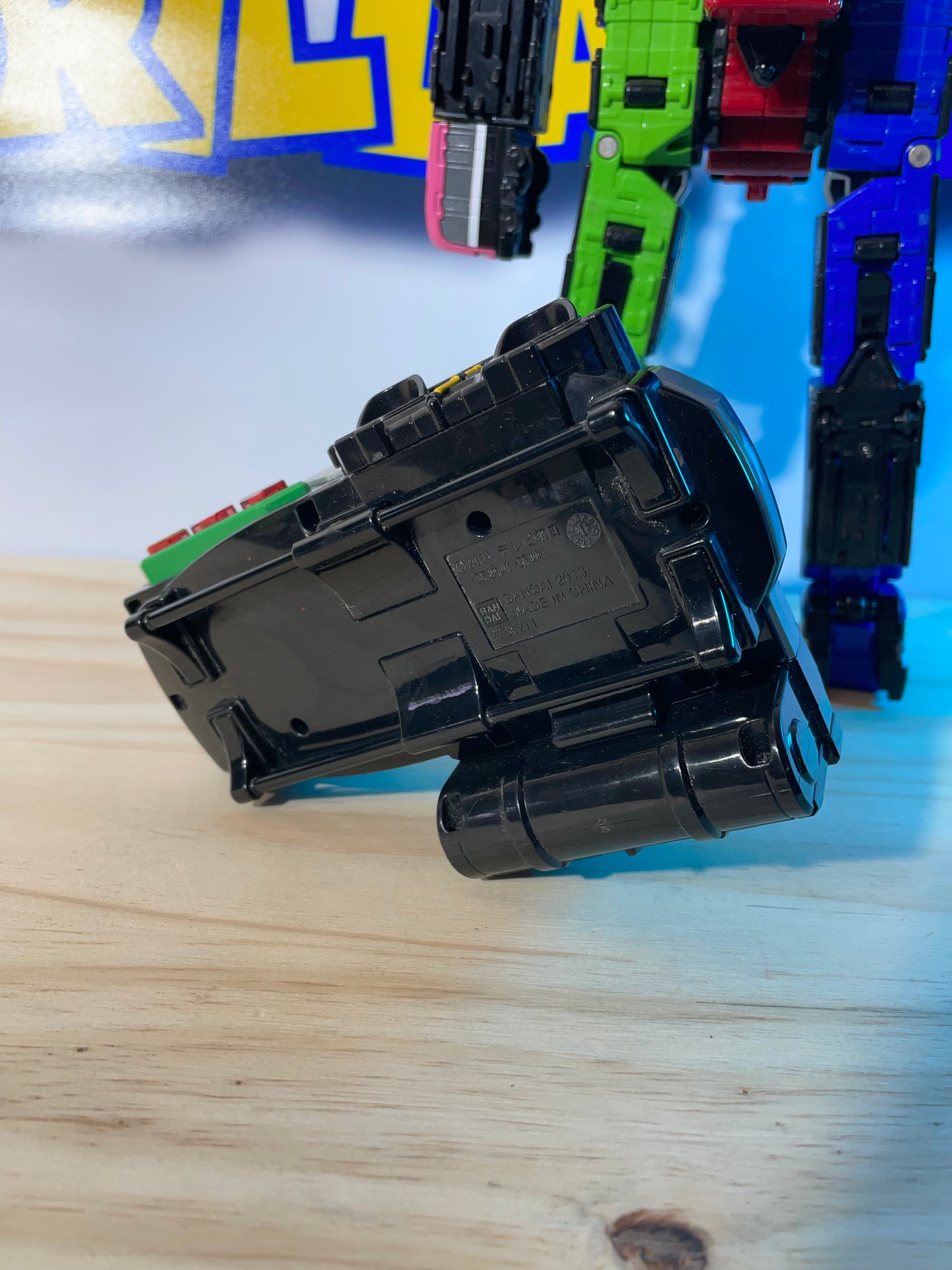 ToQger DX ToQ-Oh RESSHA TRAIN MEGAZORD + CHANGER - Power Rangers