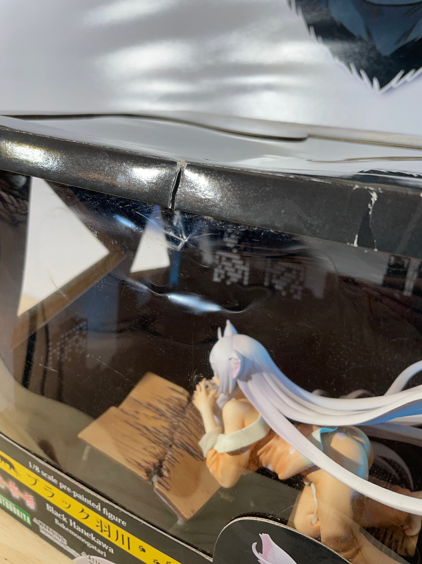 BAKEMONOGATARI BLACK HANEKAWA - Pre-painted Figure - 1/8 scale - KOTOBUKIYA