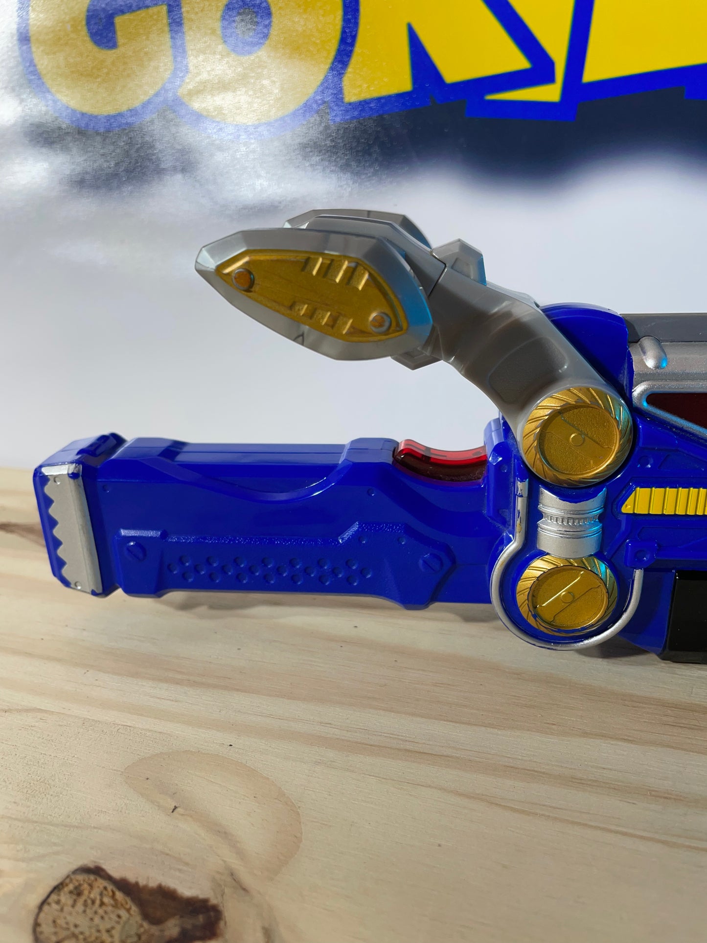 DX ZANDER THUNDER PTERA GOLD SABER - Dino Charge Kyoryuger - Power Rangers