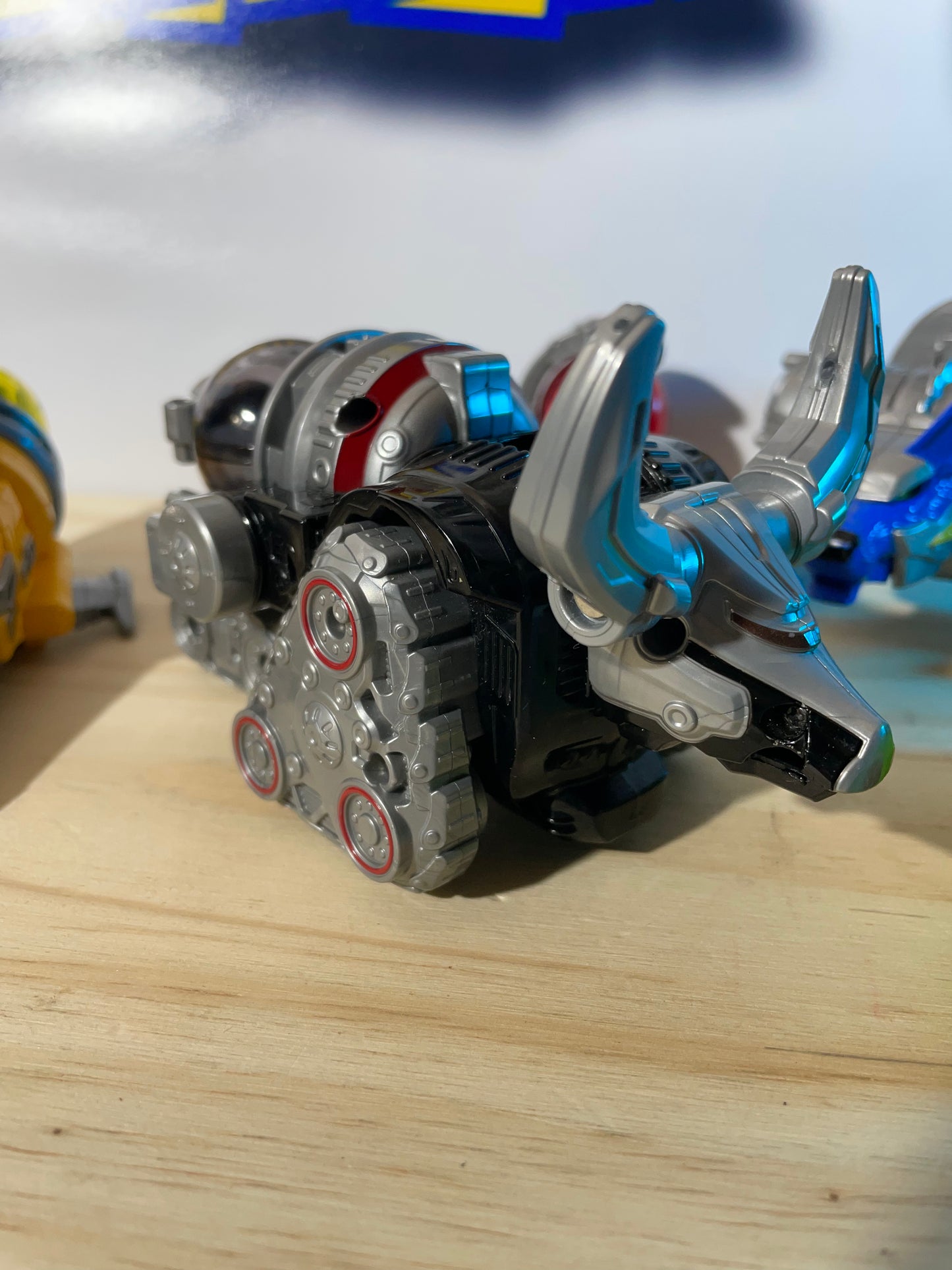 USHU SENTAI KYURANGER DX RYUTEIOH KYUTAMA MEGAZORD - Power Rangers