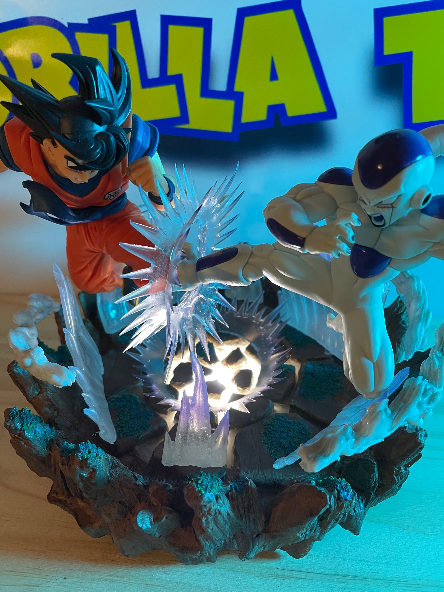 DIORAMA CUSTOM GOKU VS FREEZER - Match Makers - Dragon Ball Z