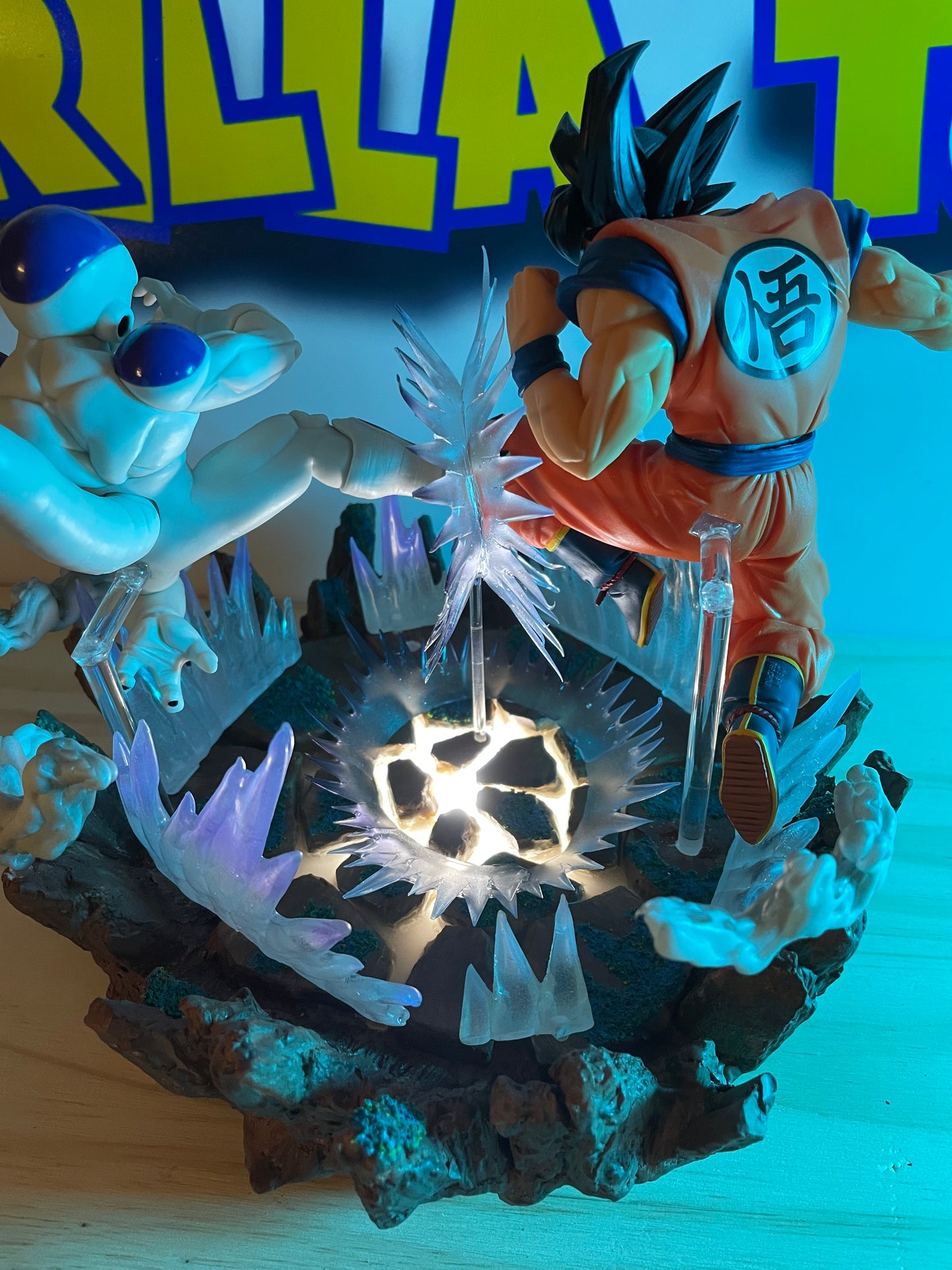 DIORAMA CUSTOM GOKU VS FREEZER - Match Makers - Dragon Ball Z