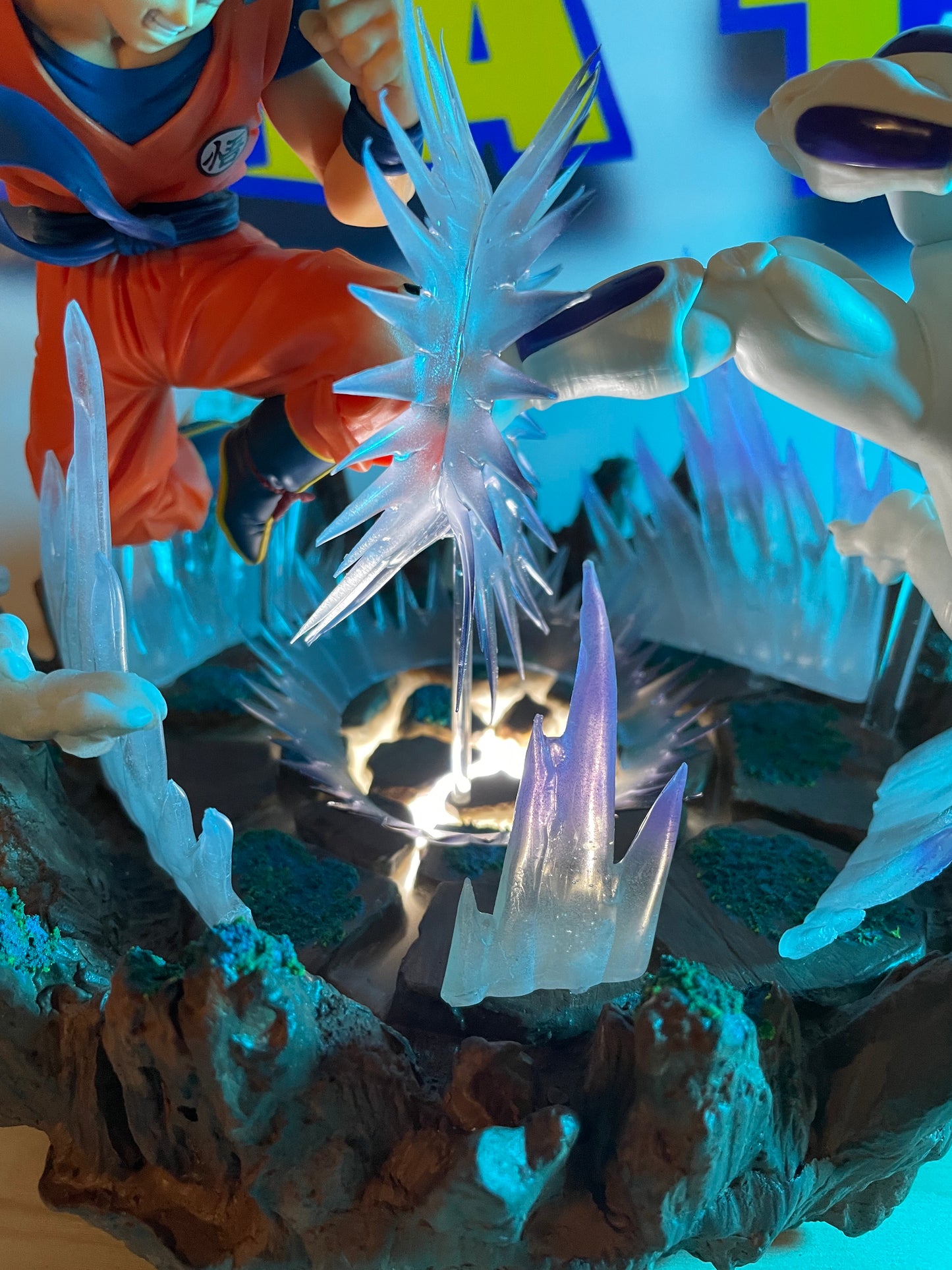 DIORAMA CUSTOM GOKU VS FREEZER - Match Makers - Dragon Ball Z
