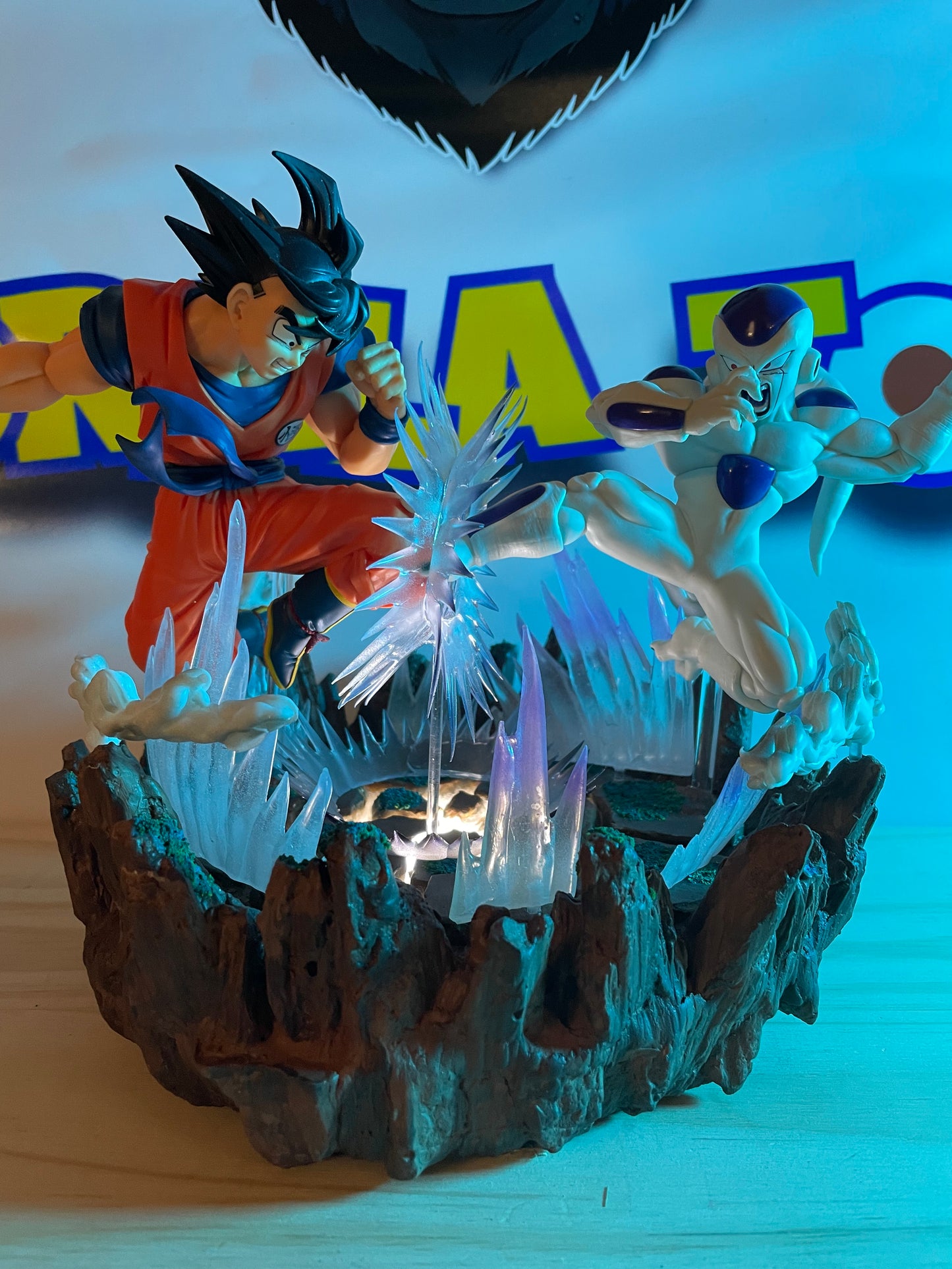 DIORAMA CUSTOM GOKU VS FREEZER - Match Makers - Dragon Ball Z