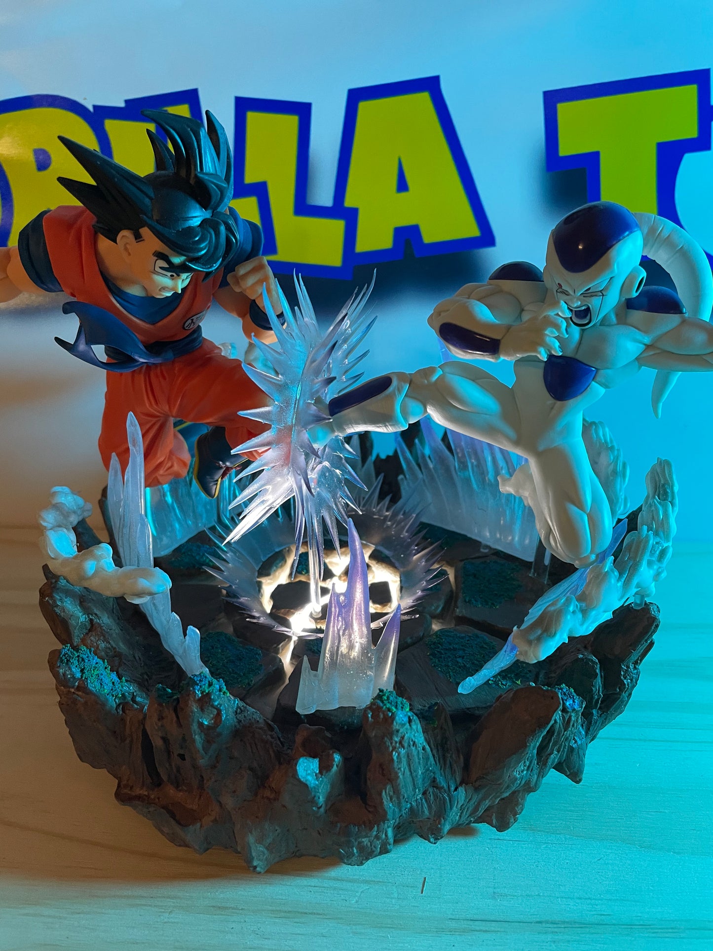 DIORAMA CUSTOM GOKU VS FREEZER - Match Makers - Dragon Ball Z