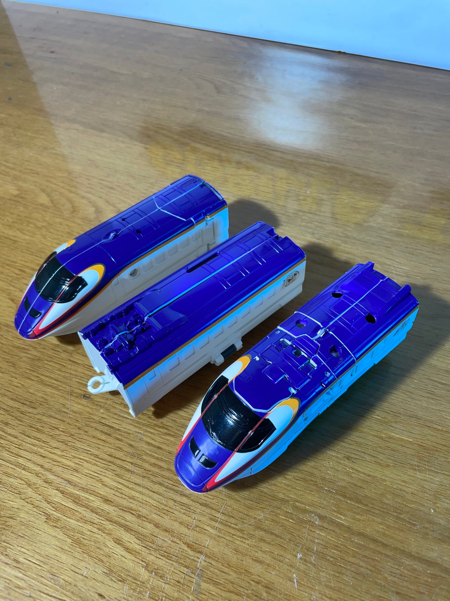 TSUBASA DXS 04 - Shinkalion E5 - Plarail Shinkansen - Henkei Robo