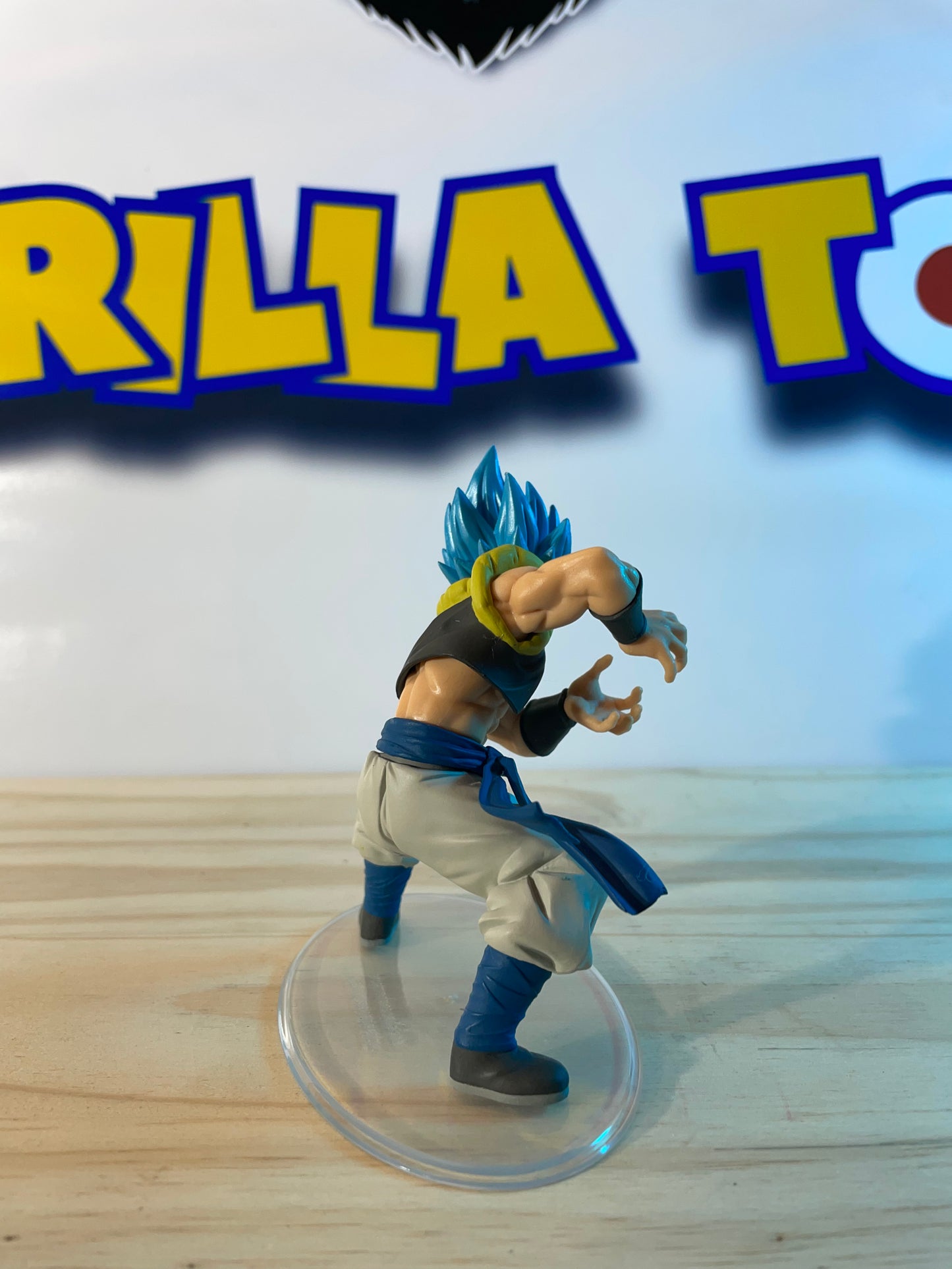 GOGETA SSJ BLUE - Broly - Candy Toy Styling- Dragon Ball
