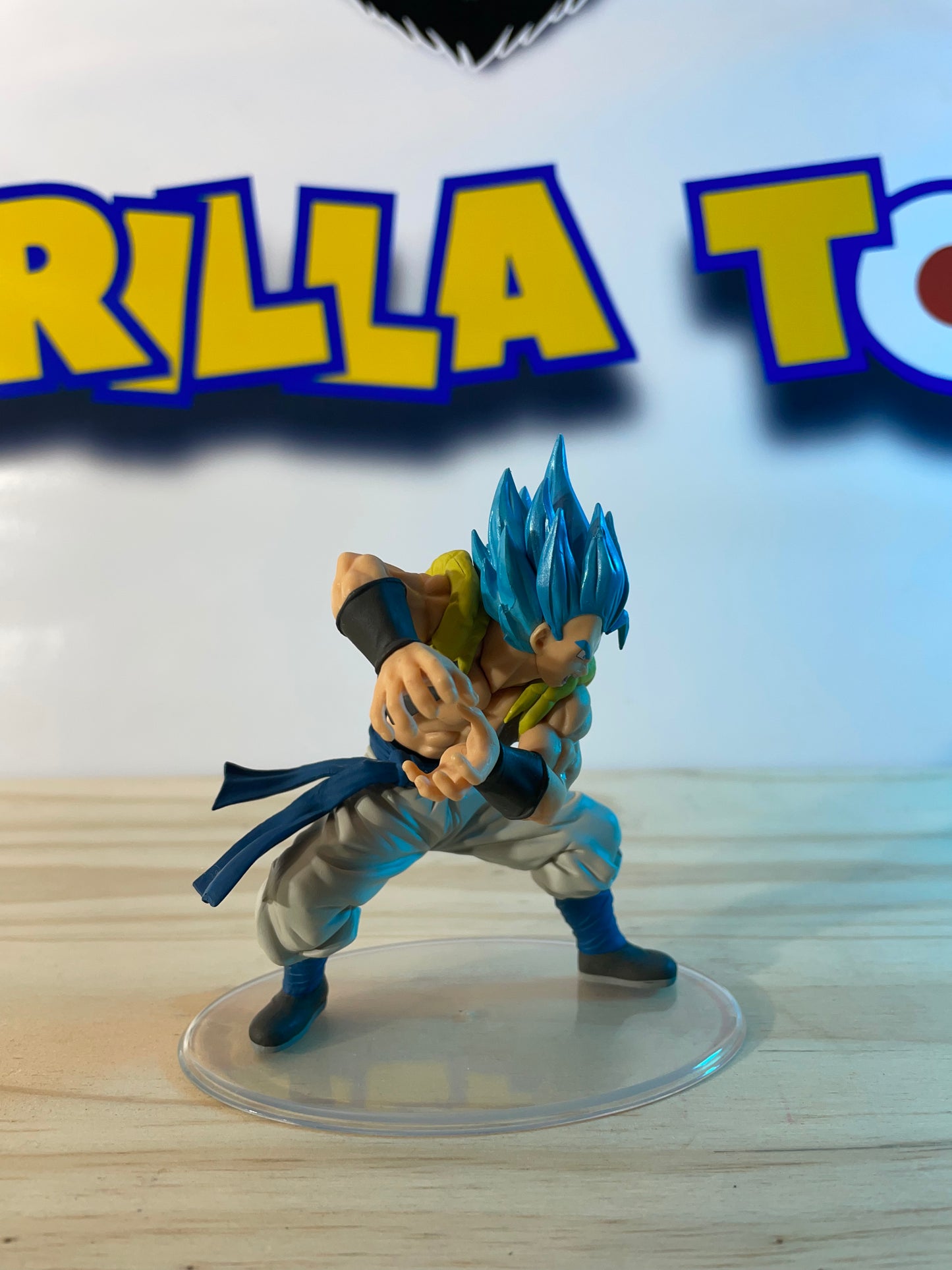 GOGETA SSJ BLUE - Broly - Candy Toy Styling- Dragon Ball