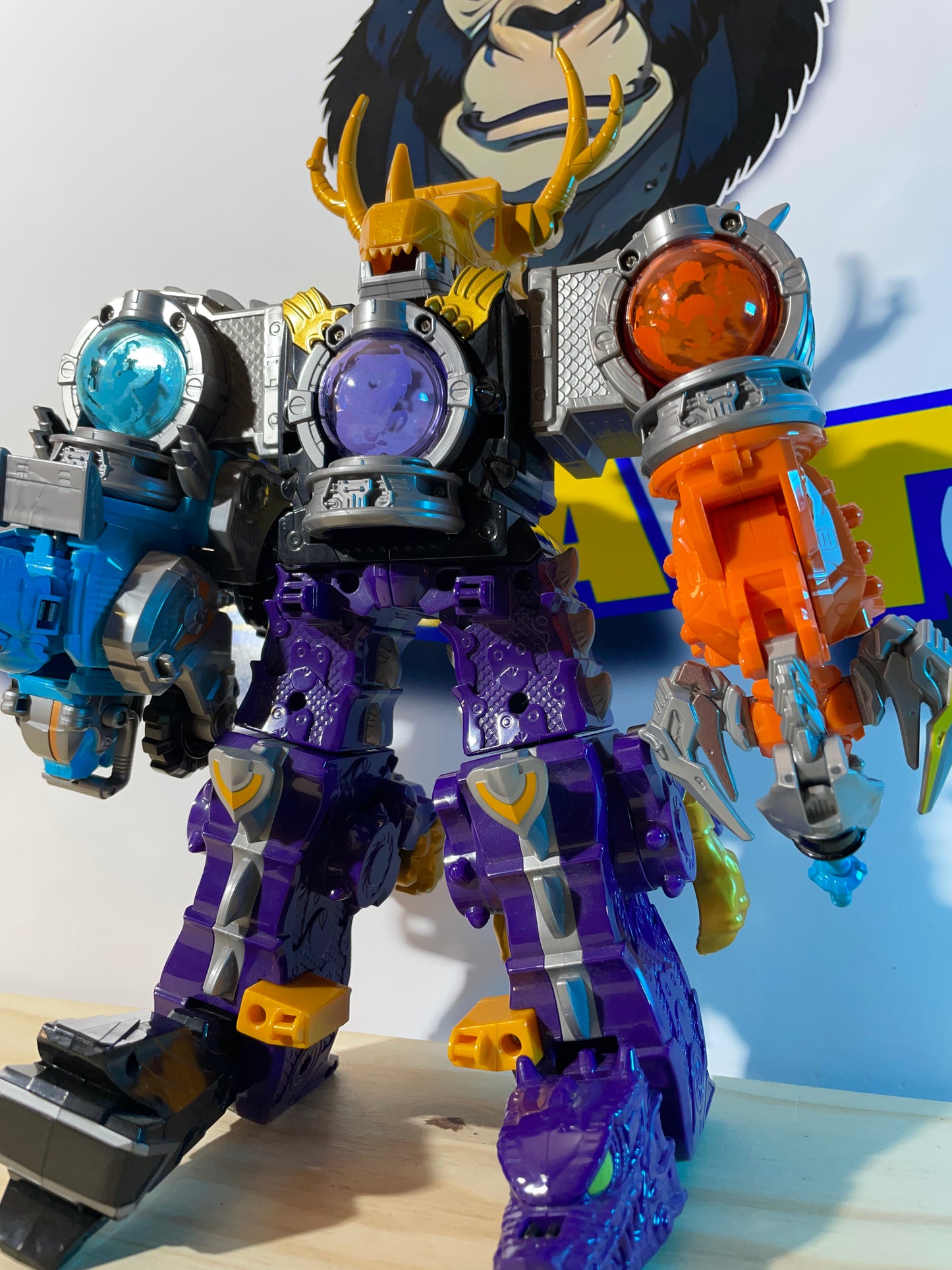 COSMIC FURY KYURANGER DX RYUTEIOH DRAGON MEGAZORD - Power Rangers