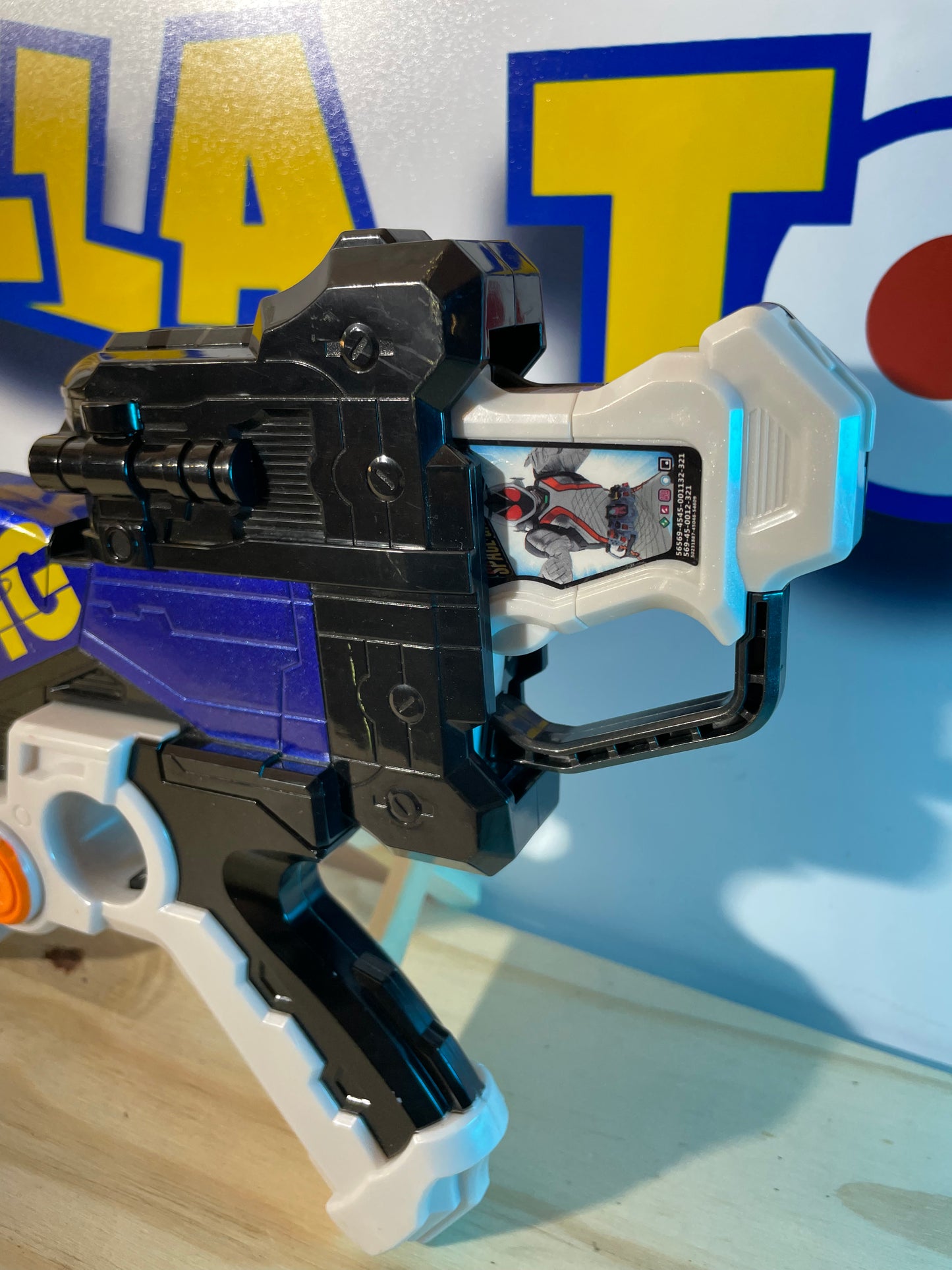 EX-AID DX GASHACON MAGNUM GUN - Masked Kamen Rider