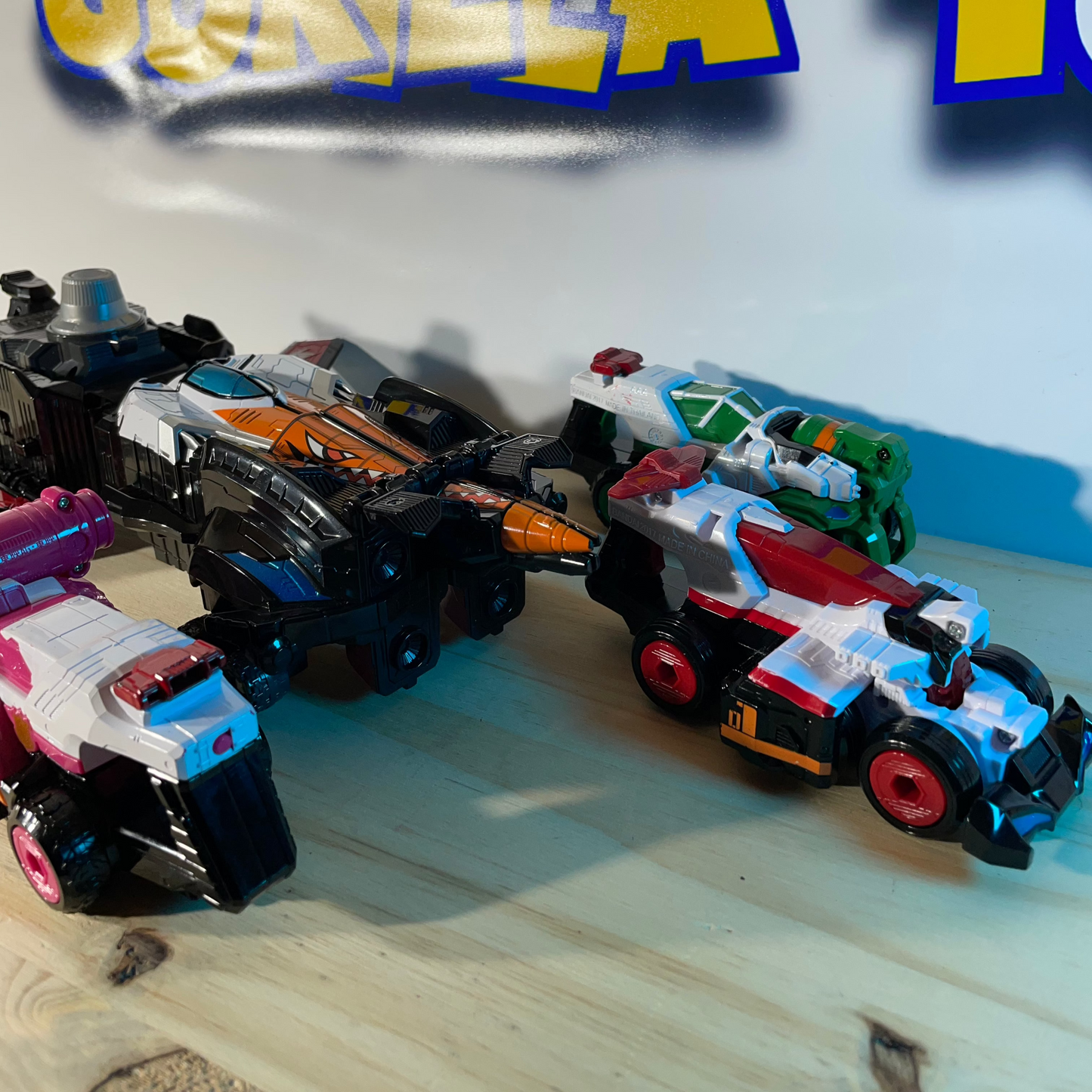 DX PATKAISER MEGAZORD - Lupinranger VS Patranger - Power Rangers