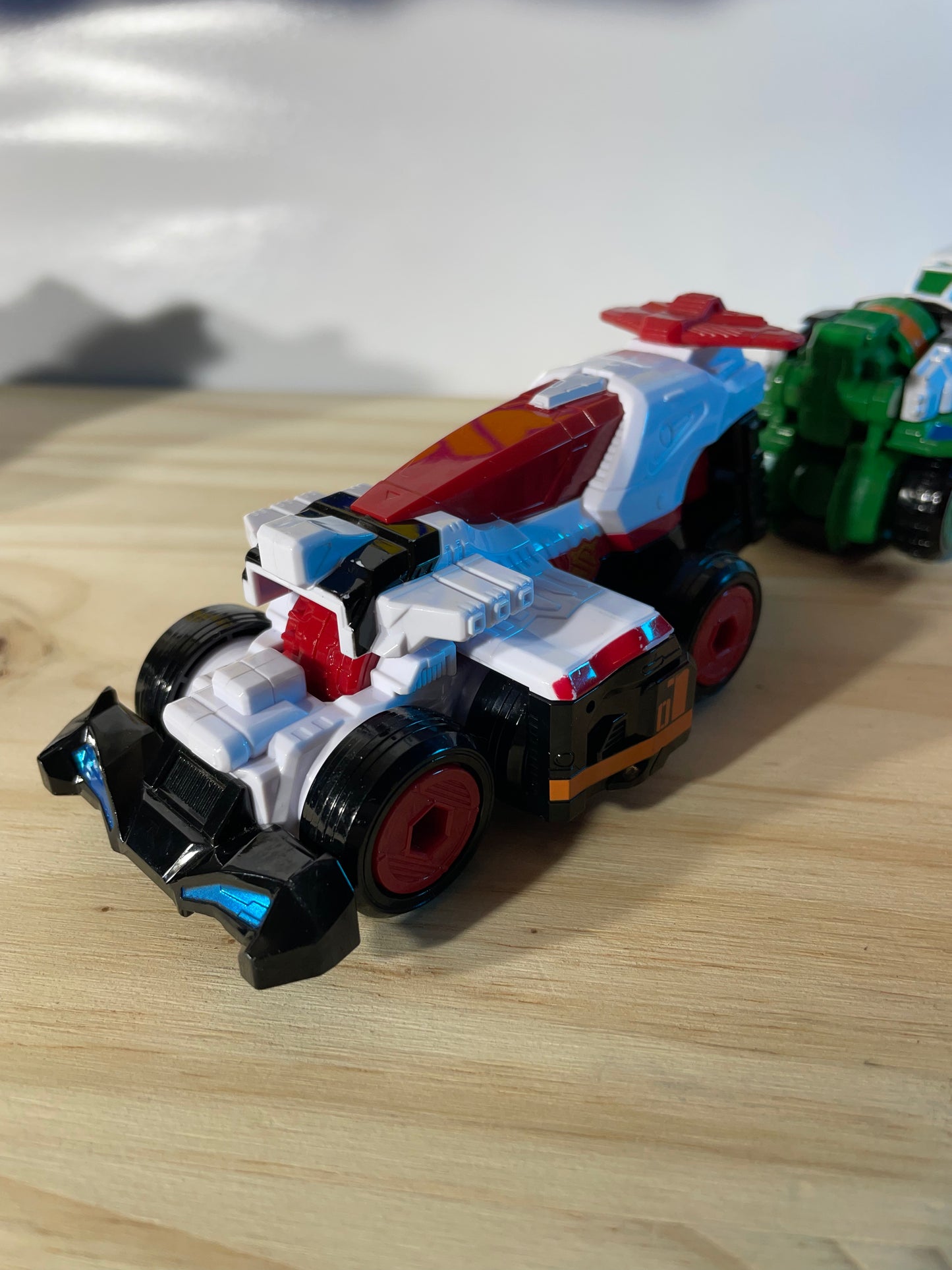 DX PATKAISER MEGAZORD - Lupinranger VS Patranger - Power Rangers