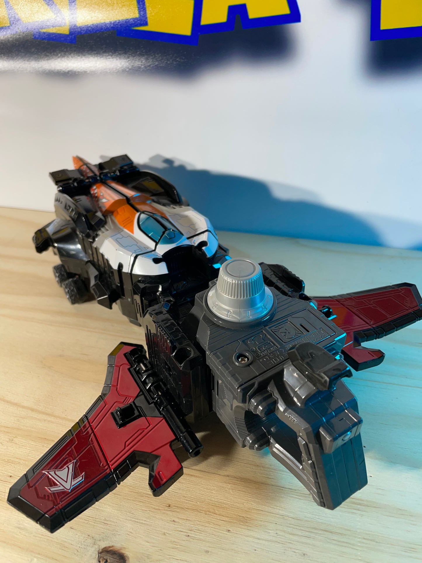 DX PATKAISER MEGAZORD - Lupinranger VS Patranger - Power Rangers