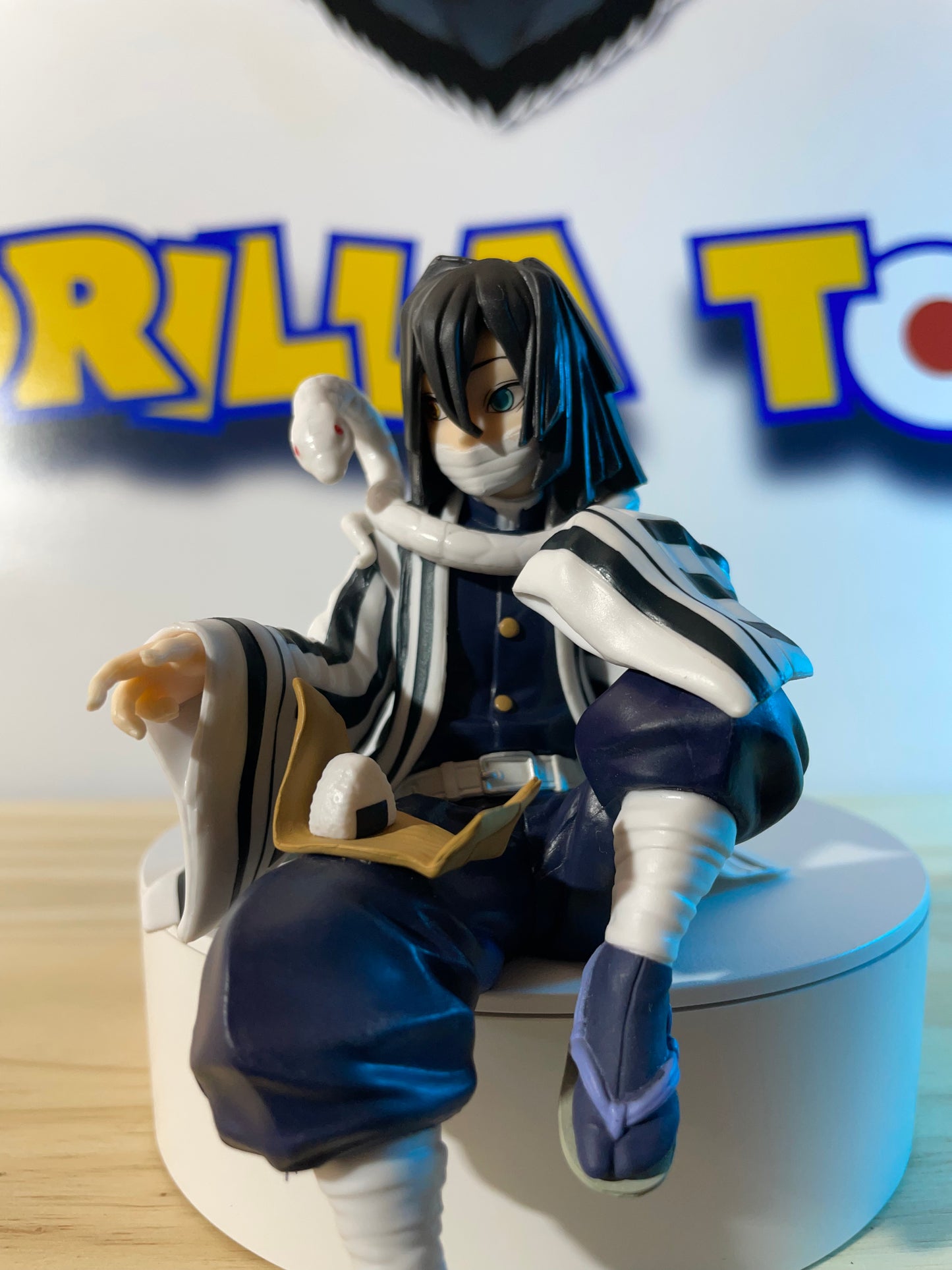 OBANAI IGURO - PM Perching Figure - Demon Slayer / Kimetsu No Yaiba