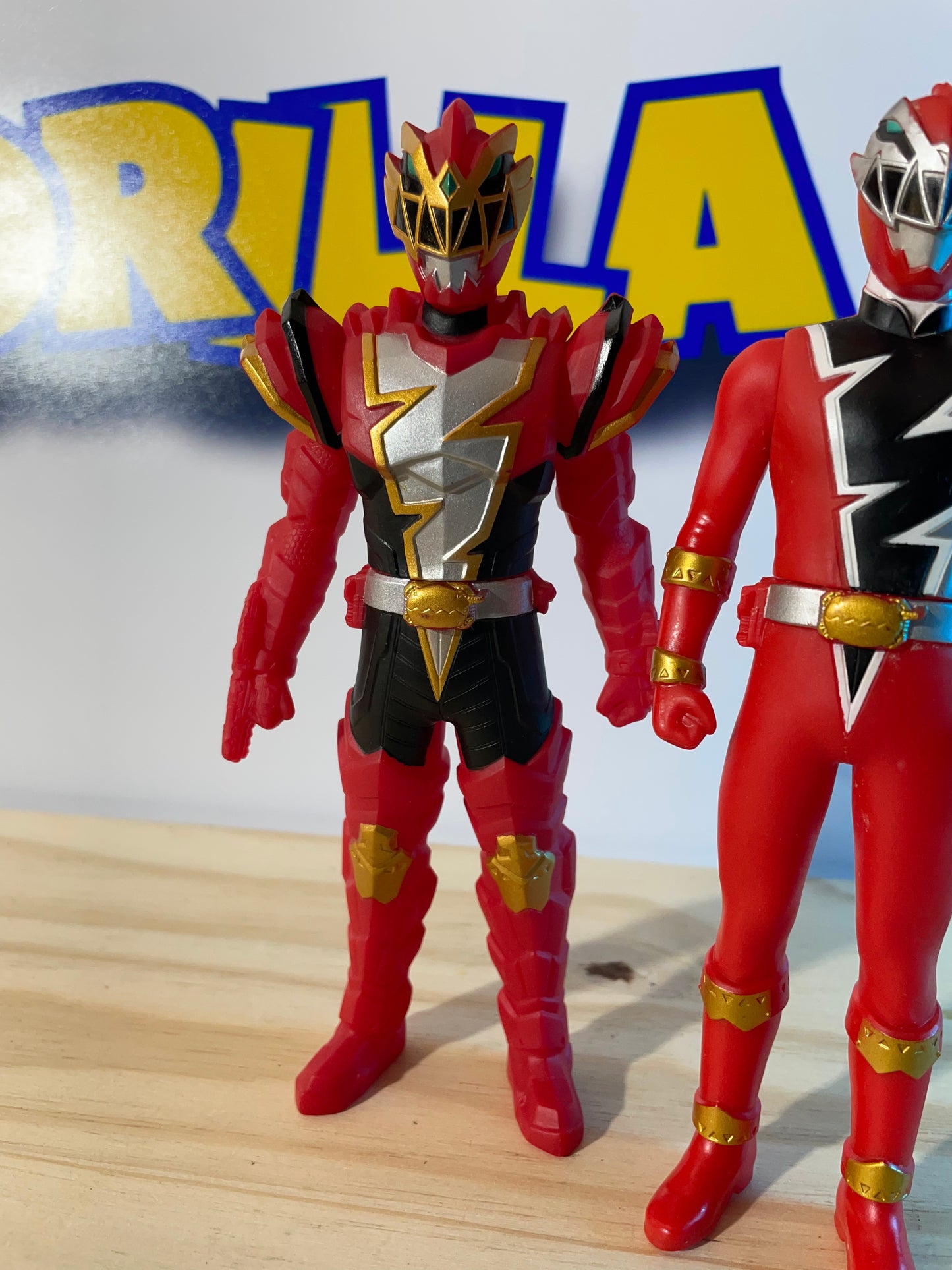 LOT DE FIGURINES - Power Rangers