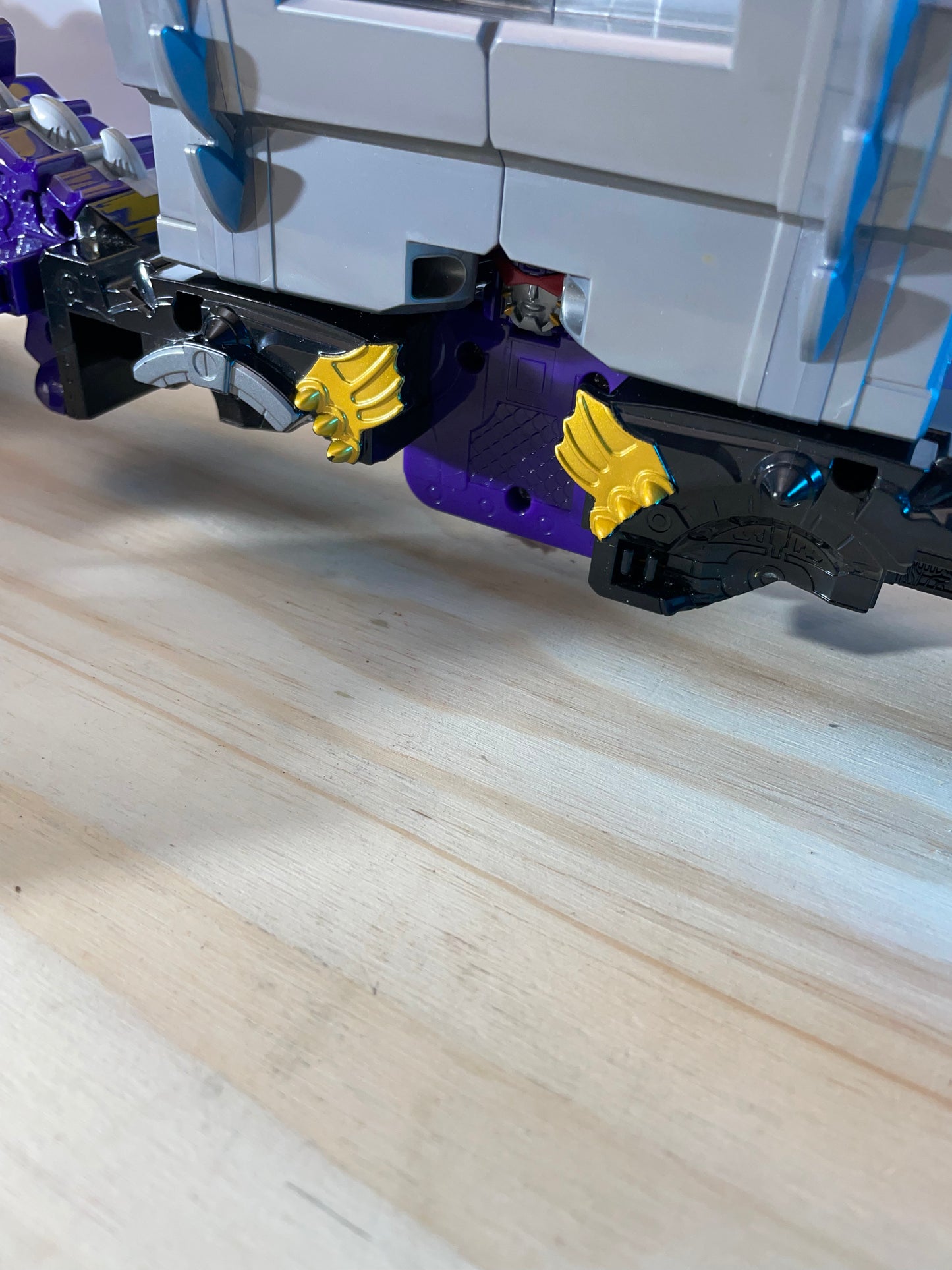 COSMIC FURY KYURANGER DX RYUTEIOH DRAGON MEGAZORD - Power Rangers
