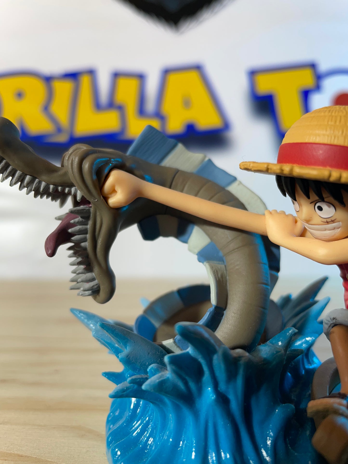 MONKEY D. LUFFY vs SEA MONSTER - World Collectable Log Stories WCF - One Piece