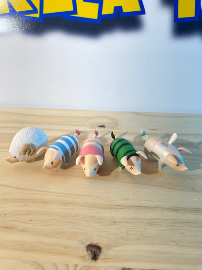 LOT 5 POOGIE PIG FIGURES - Monster Hunter