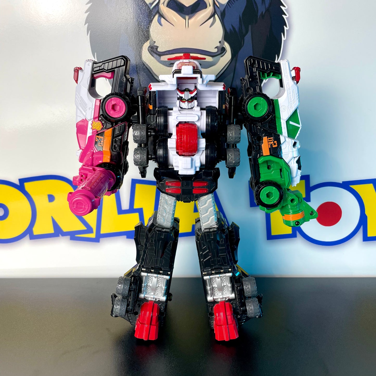 DX PATKAISER MEGAZORD - Lupinranger VS Patranger - Power Rangers