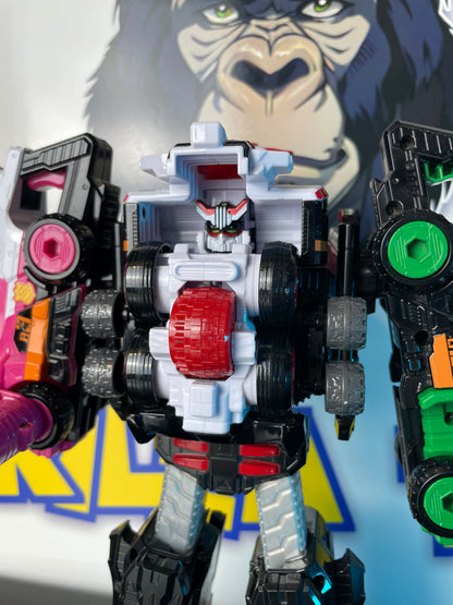 DX PATKAISER MEGAZORD - Lupinranger VS Patranger - Power Rangers
