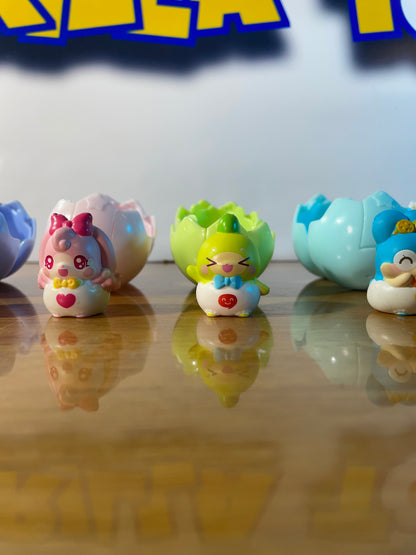LOT 5 EGGS - Cocotoma Series Figures