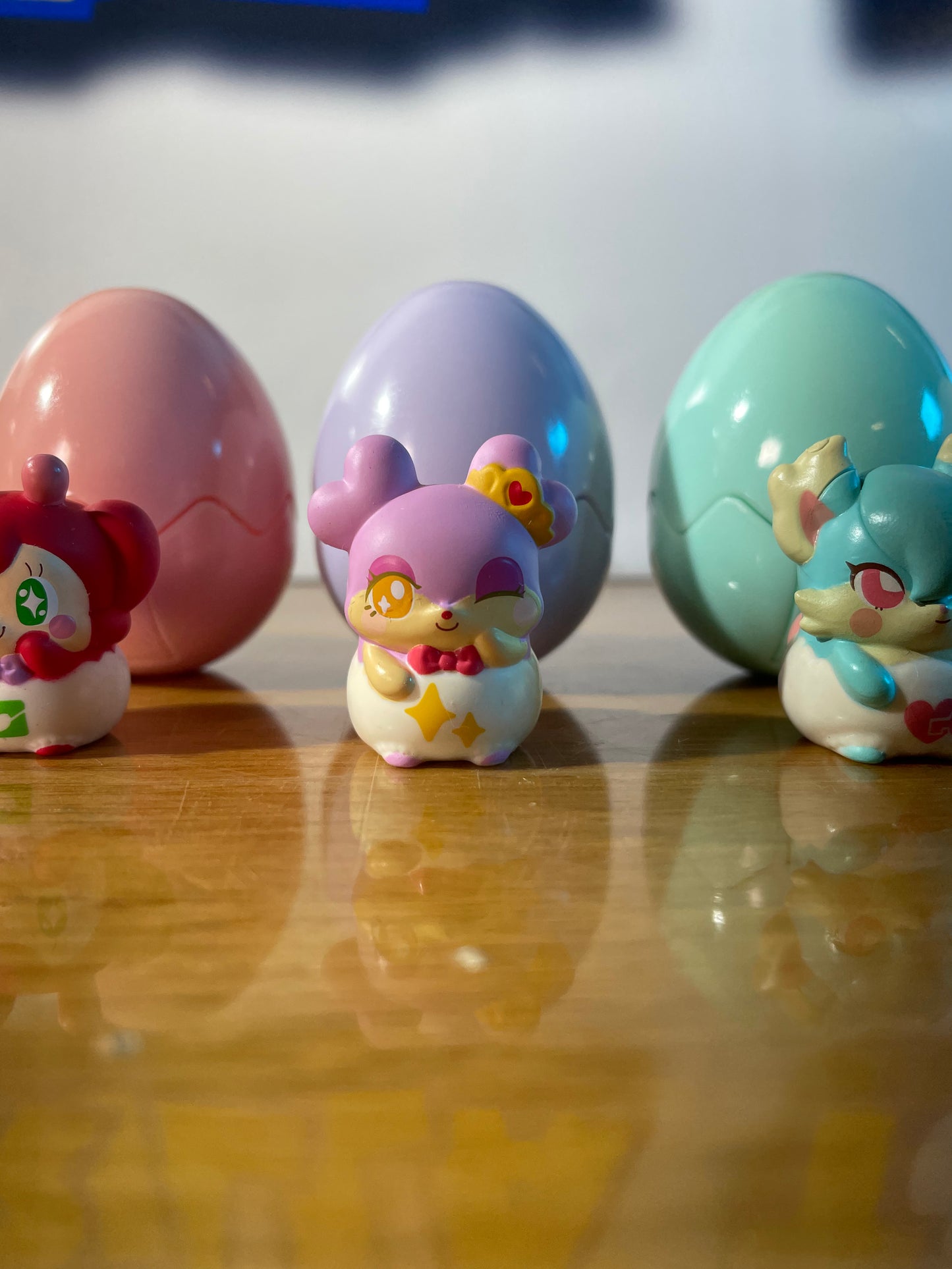 LOT 5 EGGS - Cocotoma Series Figures