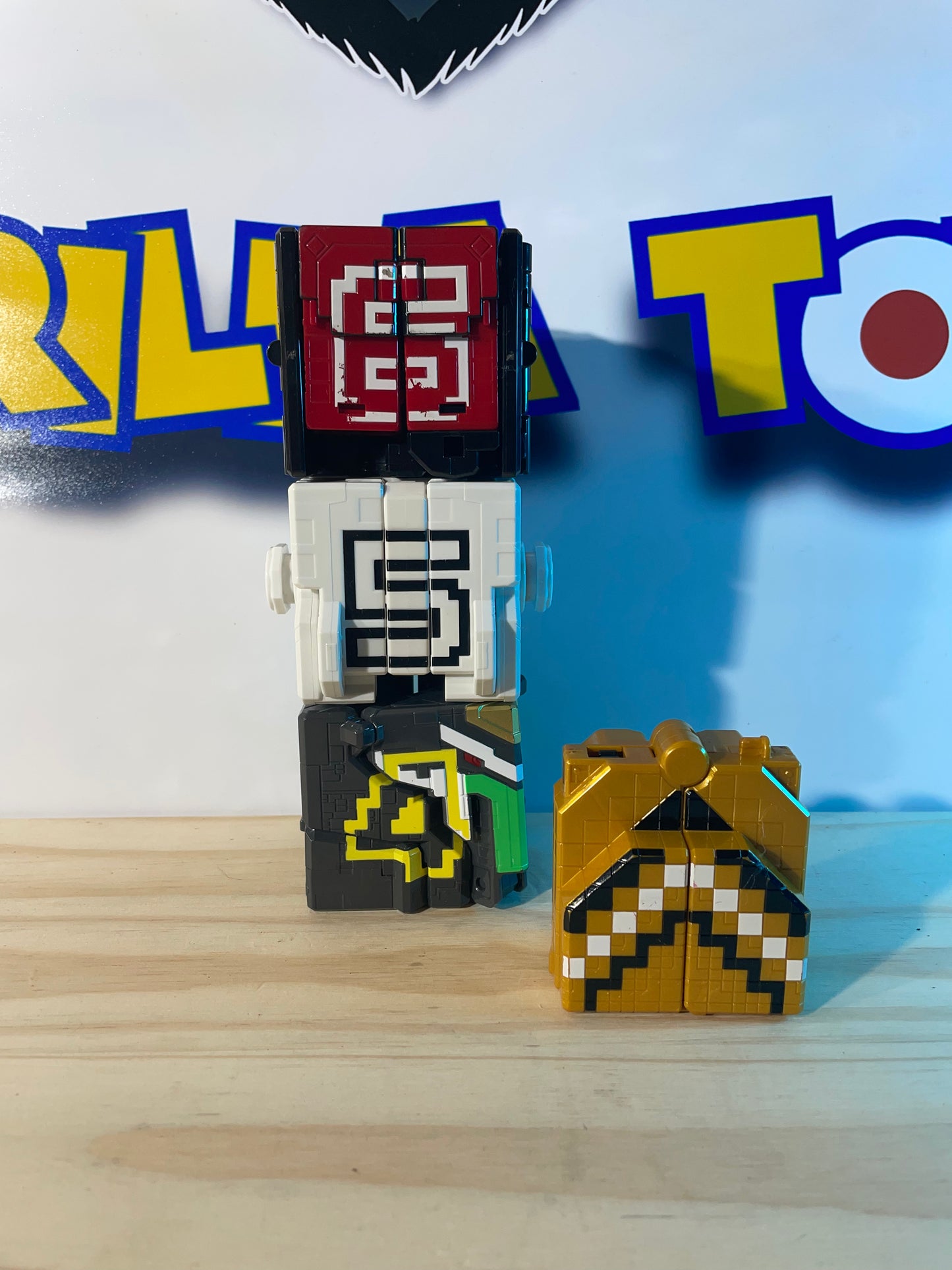 DX WILD KING - Doubutsu Sentai Zyuohger Cube Animal Mecha - MEGAZORD - Power Rangers