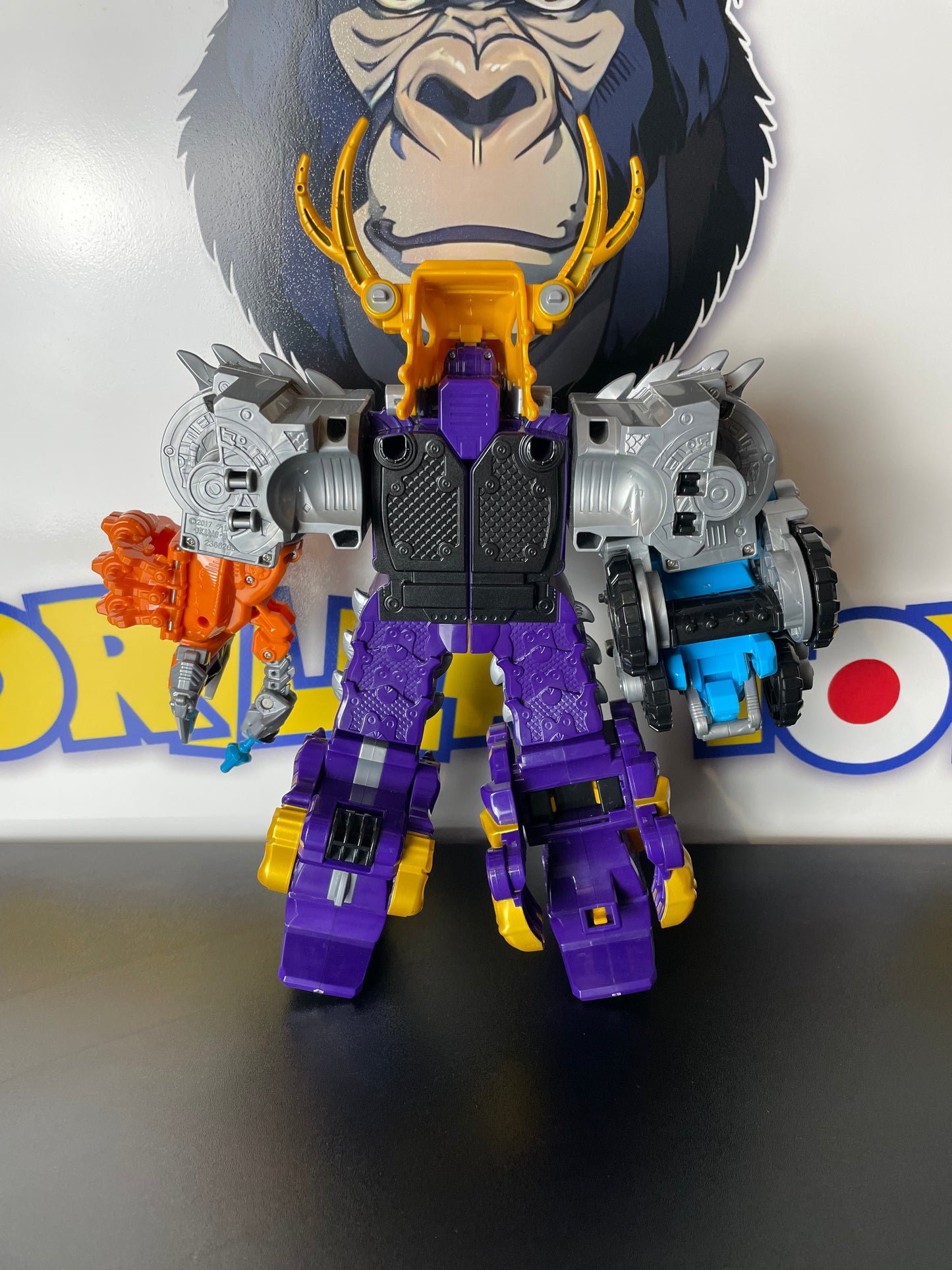 COSMIC FURY KYURANGER DX RYUTEIOH DRAGON MEGAZORD - Power Rangers