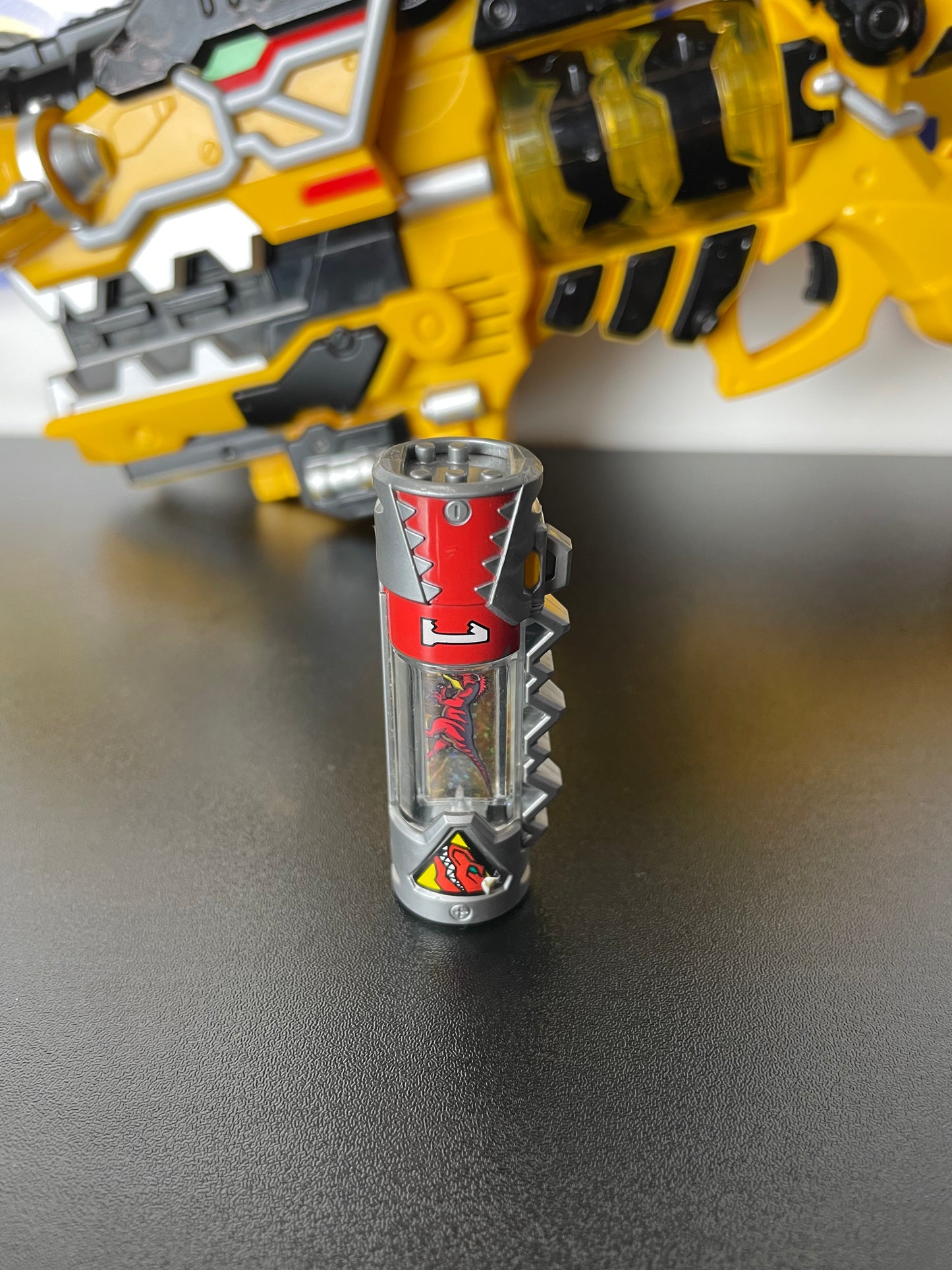 KYORYUGER DX T-REX GABURIVOLVER - Power Rangers