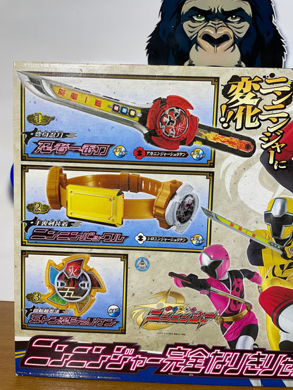COMPLETE ROLE-PLAYING SET - Ninja Steel Ninninger - Power Rangers
