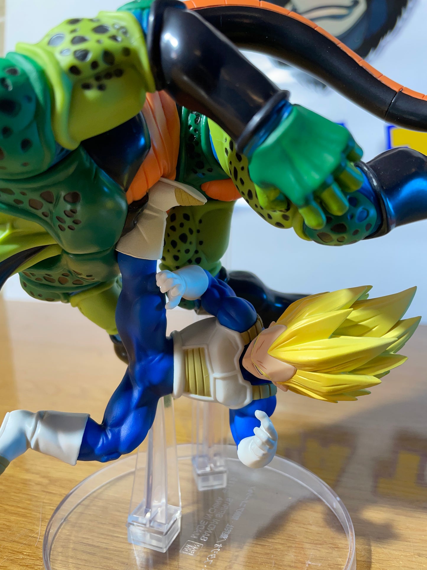 VEGETA VS CELL - Ichiban Kuji C Prize - Dragon History II - Dragon Ball Z