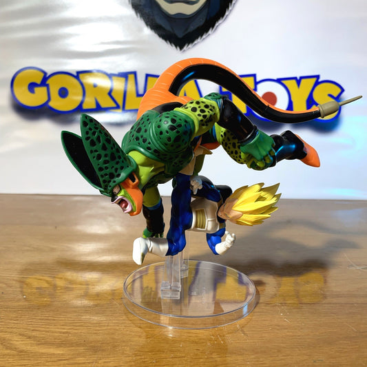 VEGETA VS CELL - Ichiban Kuji C Prize - Dragon History II - Dragon Ball Z