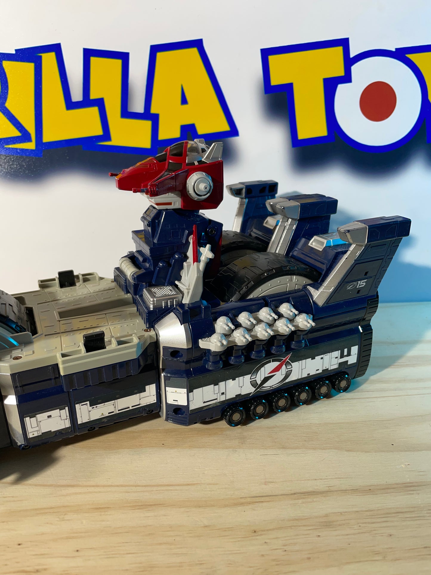 DX BOUKENGER DAIVOYAGER MEGAZORD - Operation Overdrive - Power Rangers