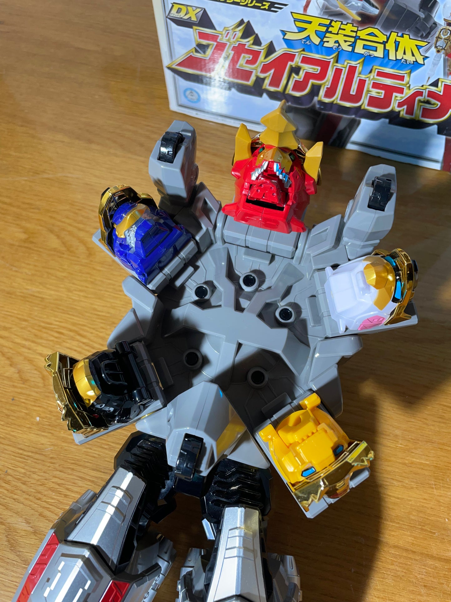 DX GOSEI ULTIMATE - Goseiger Megazord - Japan Version - Power Rangers