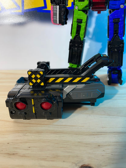ToQger DX ToQ-Oh RESSHA TRAIN MEGAZORD + CHANGER - Power Rangers