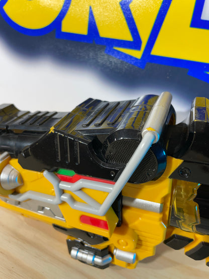 KYORYUGER DX T-REX GABURIVOLVER + 2x DINO CHARGE / ENERGEM  - Power Rangers