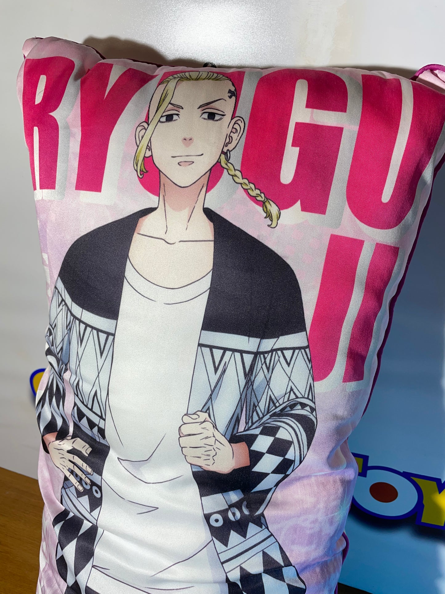 RYUGUJI KEN / MITSUYA TAKASHI - Coussin GÉANT réversible - Tokyo Revengers