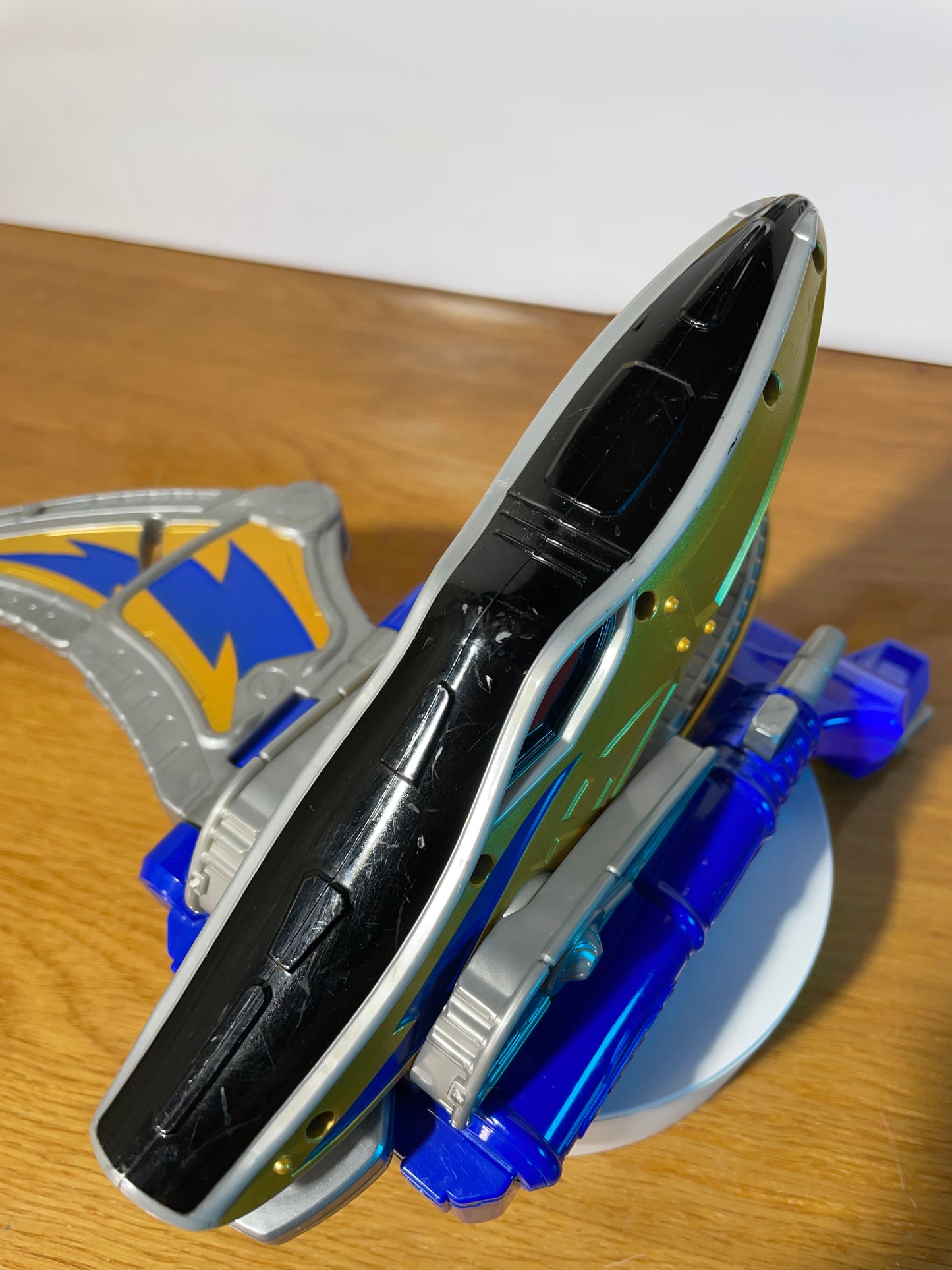 DX ZANDER THUNDER PTERA GOLD SHIELD - Dino Charge Kyoryuger - Power Rangers