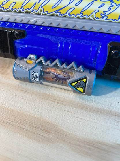 DX ZANDER THUNDER PTERA GOLD SABER - Dino Charge Kyoryuger - Power Rangers