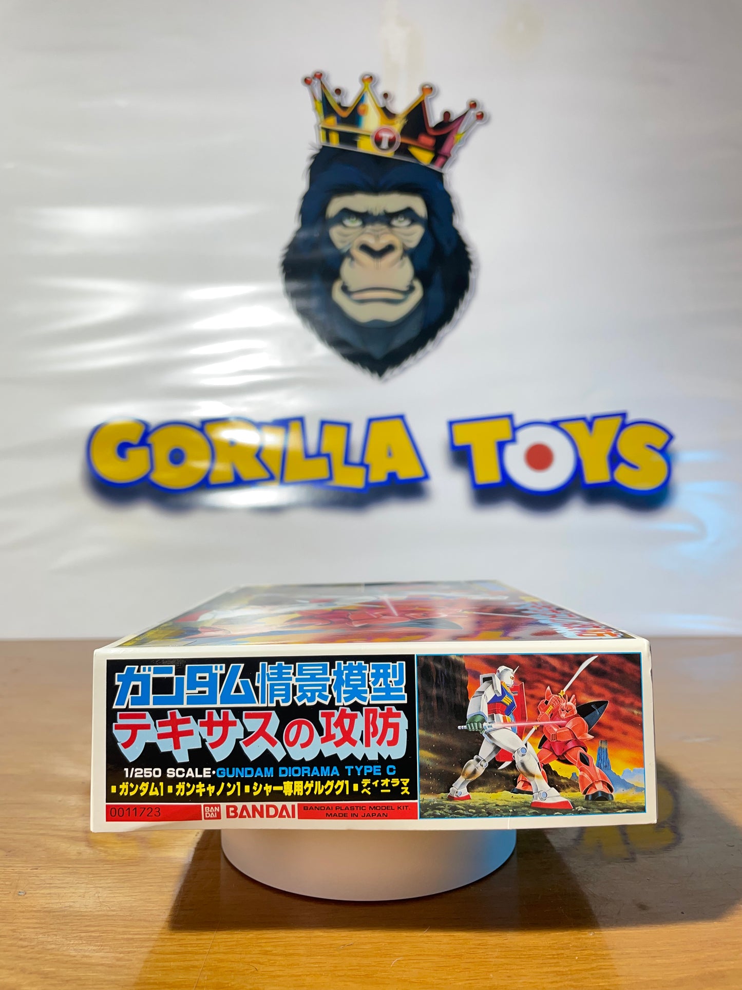 GUNDAM DIORAMA - Type C - 1/250 Scale - Old Model Kit Gunpla - Mobile Suit Gundam