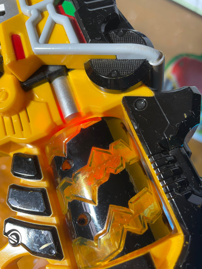 Kyoryuger DX T-Rex GABURIVOLVER & Dino Charge GABRIALIBUR Saber Morpher - Power Rangers