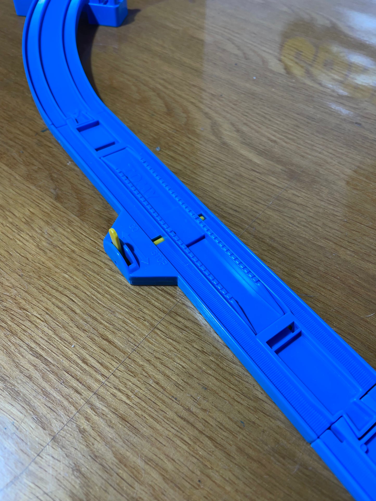 PLARAIL S-05 E7 SERIES - Shinkansen Kagayaki