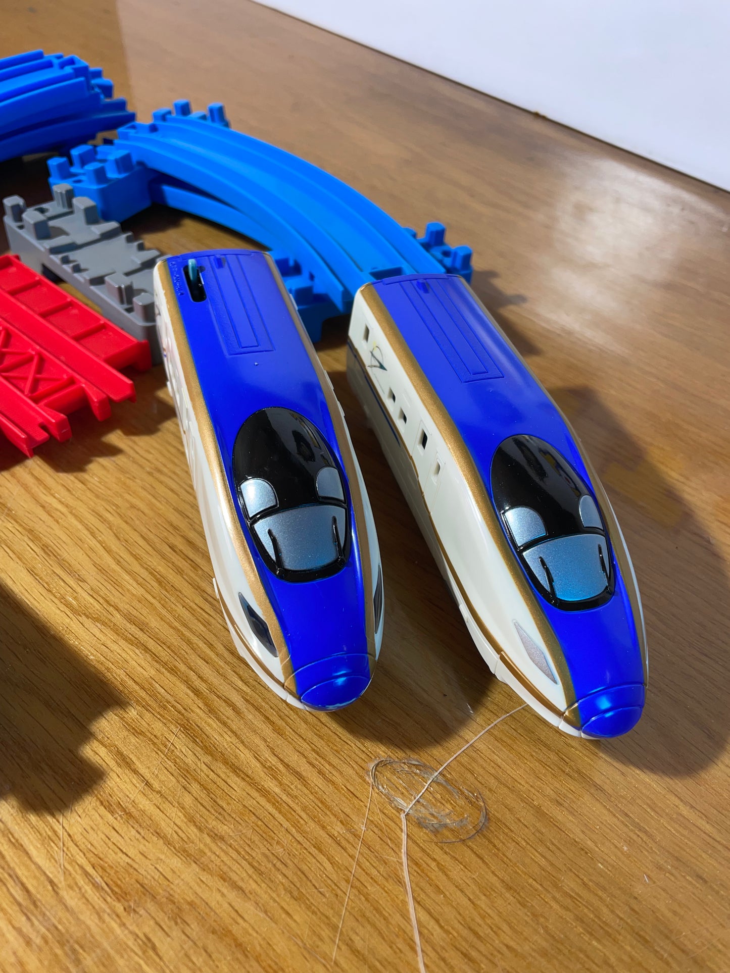 PLARAIL S-05 E7 SERIES - Shinkansen Kagayaki