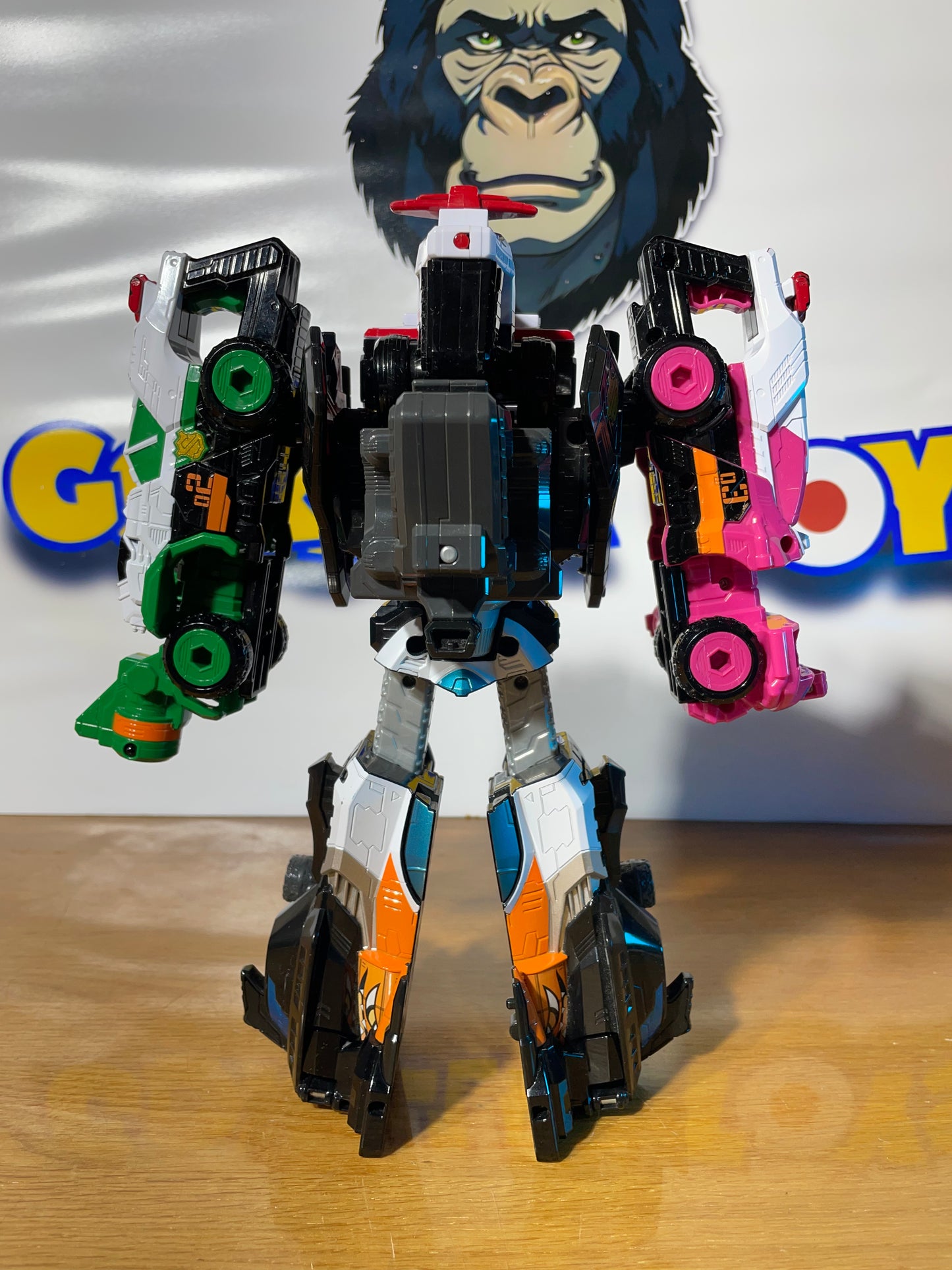 DX PATKAISER MEGAZORD - Lupinranger VS Patranger - Power Rangers