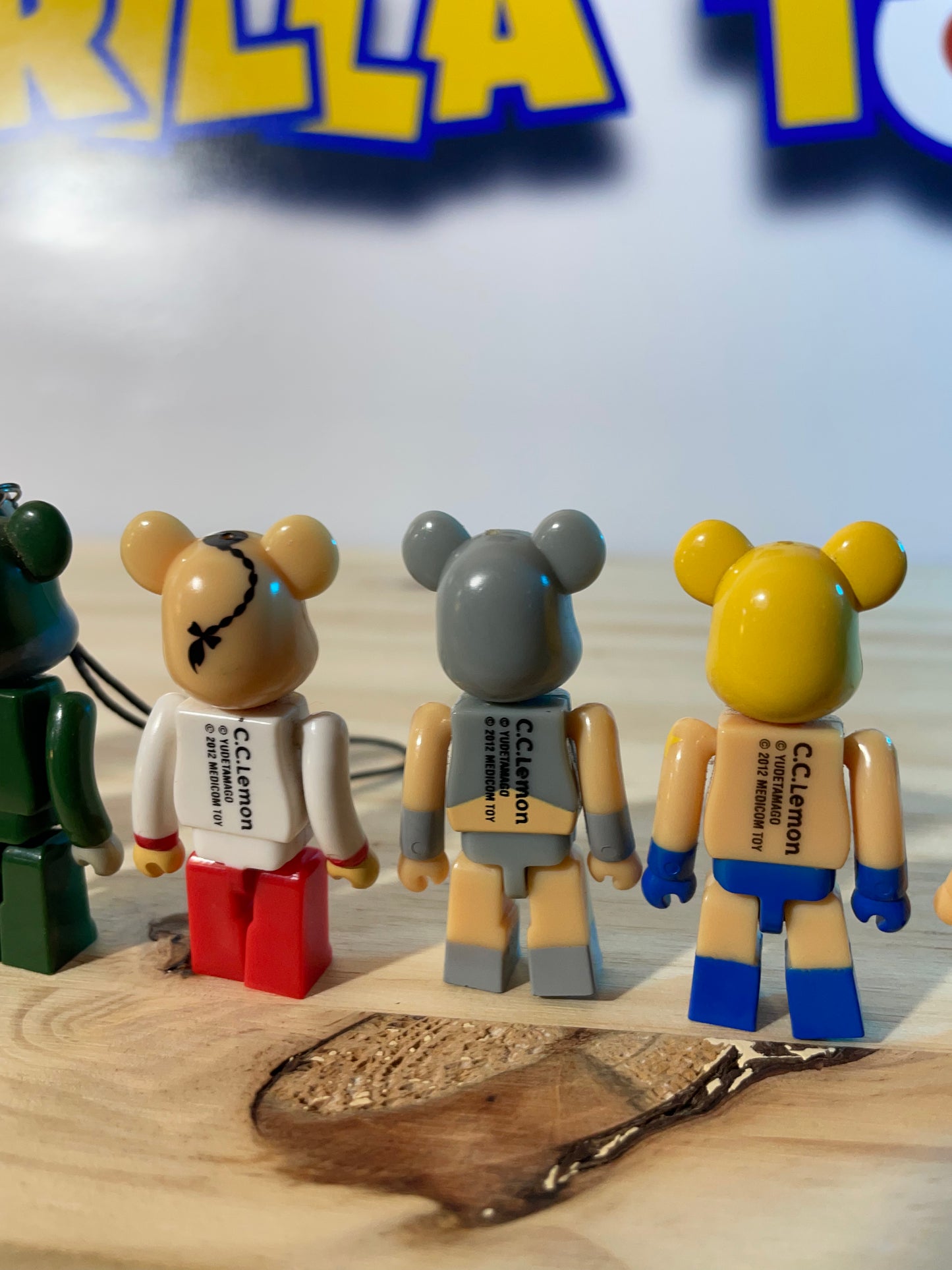 LOT KINNIKUMAN BEARBRICKS - Old Keychains [LOOSE]