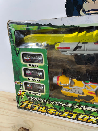 Kyoryuger DX T-Rex Gaburivolver & Dino Charge Gabrialibur Saber Morpher - Power Rangers