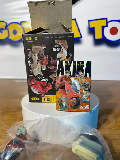 TAKASHI - Mini Diorama - Akira